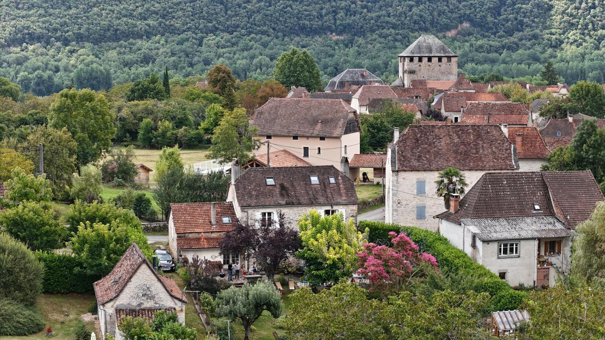 Les Trois Prunelles Saint-Pierre-Toirac エクステリア 写真